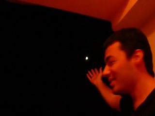 ŞOK ŞOK ŞOK TARKAN  ELİ İLE AYI GÖKYÜZÜNDE TUTTU