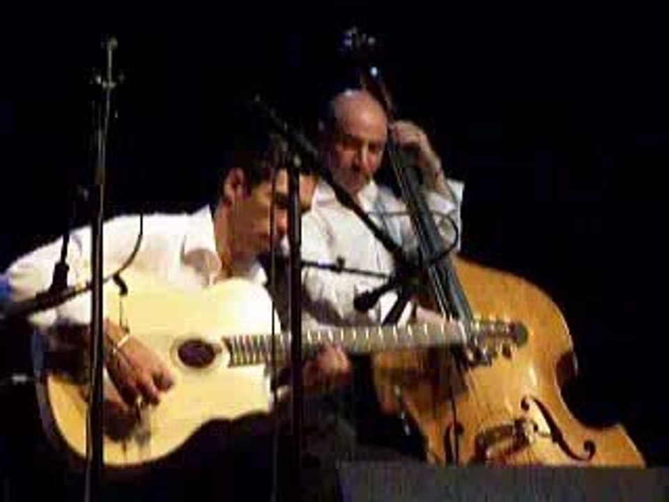 Angelo Debarre Les yeux noirs