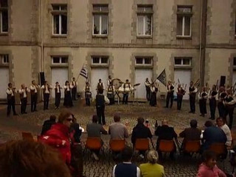 Bagad Saint-Grégoire (35) _ Suite