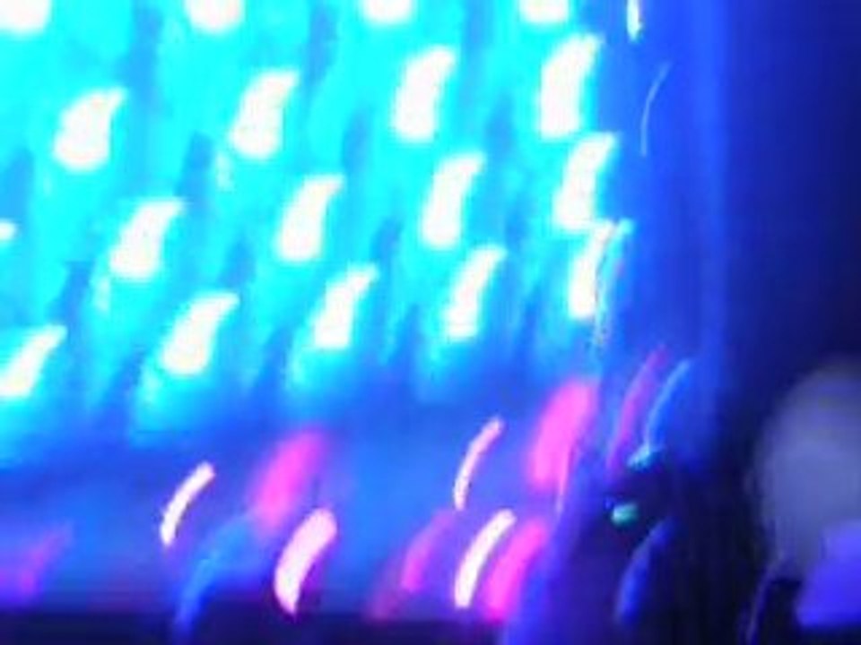 MUSE '' PLUG IN BABY ''