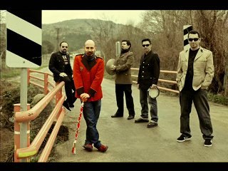 Temas - Oyun ((fan video))