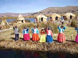 Iles Uros - Vamos a la playa