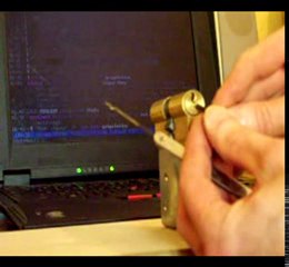 Demonstration Lockpicking