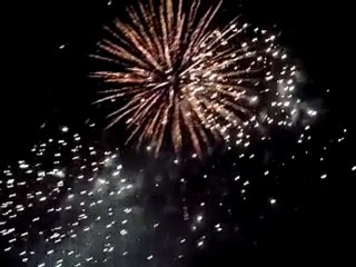 17 07 2010 FEU D 'ARTIFICE PONT DE PUTEAUX (2ème partie)