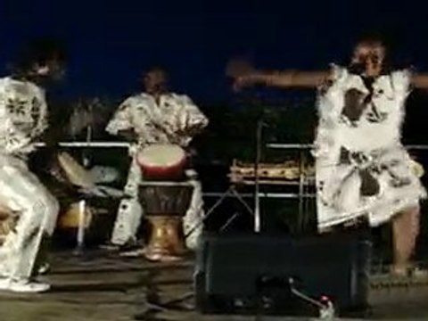 Maclas (42) - concert de musique africaine groupe Dembélé