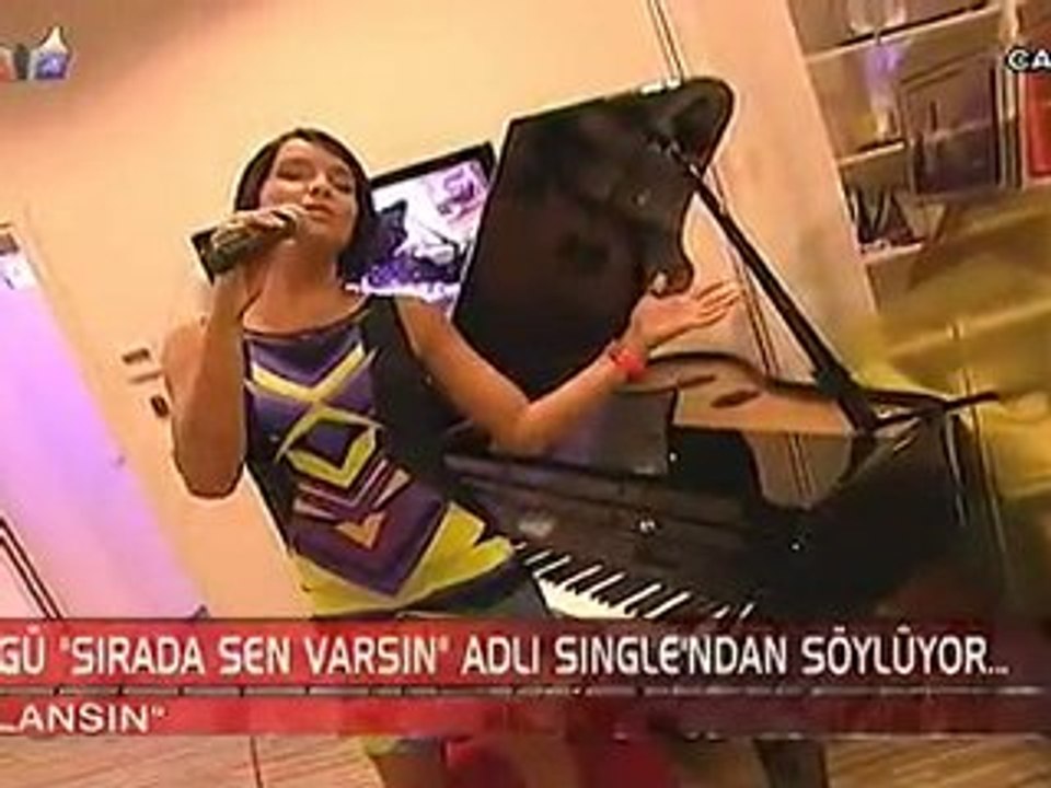 Bengü - Yalansın [Kral TV]