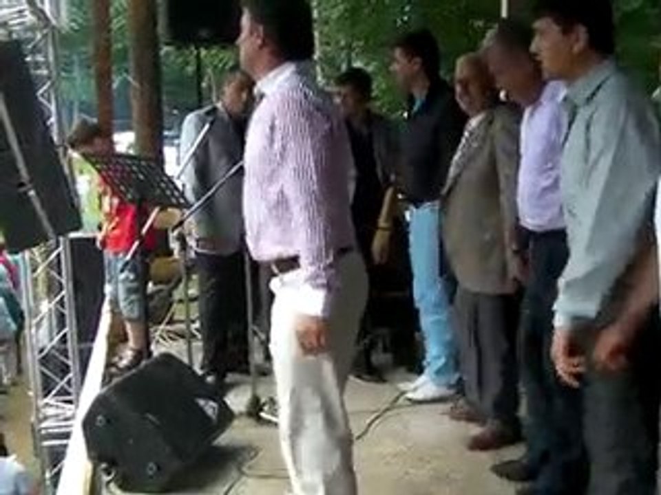 SAMSUN ELMAÇUKUR KÖYÜ YAYLA ŞENLİĞİ 2010 part 13