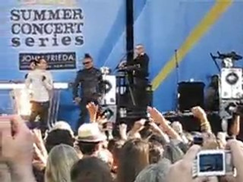 Black Eyed Peas-Good Morning America-Rock That Body