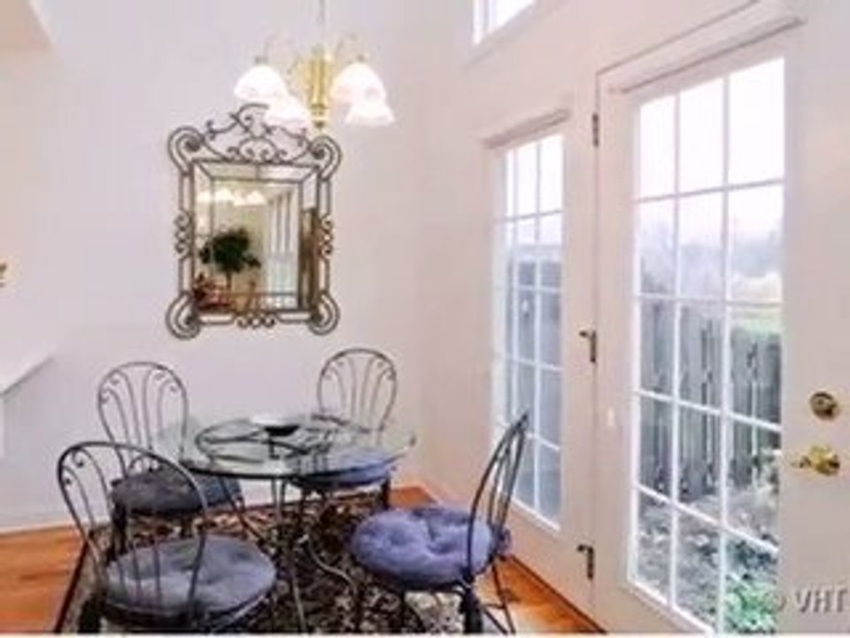 Homes for Sale - 3714 King George Ln # 3714 - Saint Charles,