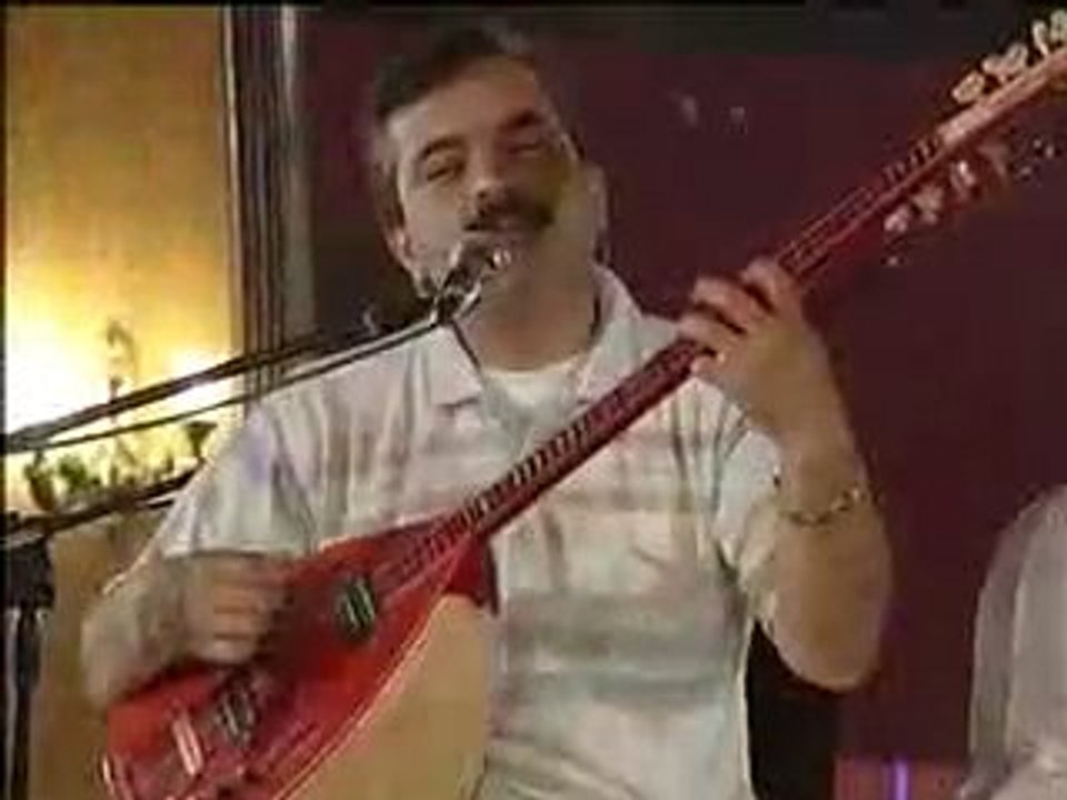 Bulent Gokce titresin ellerin