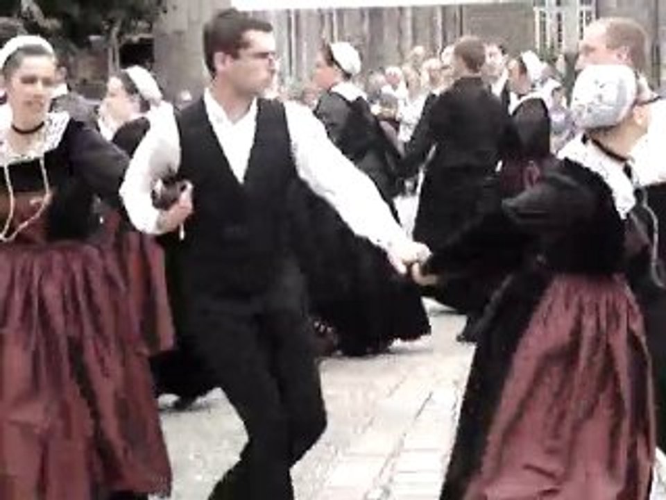 Marché estival - Rostrenen - Cercle celtique