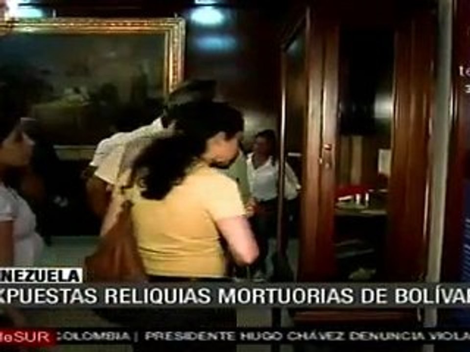 Expuestas reliquias mortuorias de Bolívar