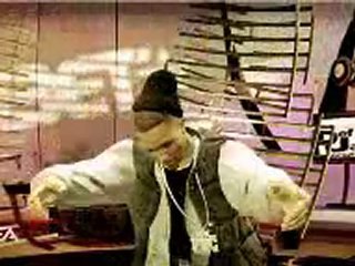 DEFJAM ICON PRODUCER DJ CONTROLS VIDEO