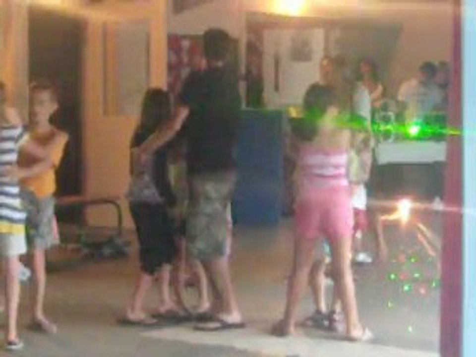 spectacle du centre aéré téo