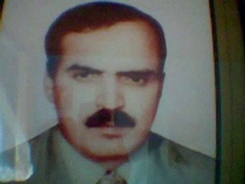 ARZU*** BU ADAM BENİM BABAM***