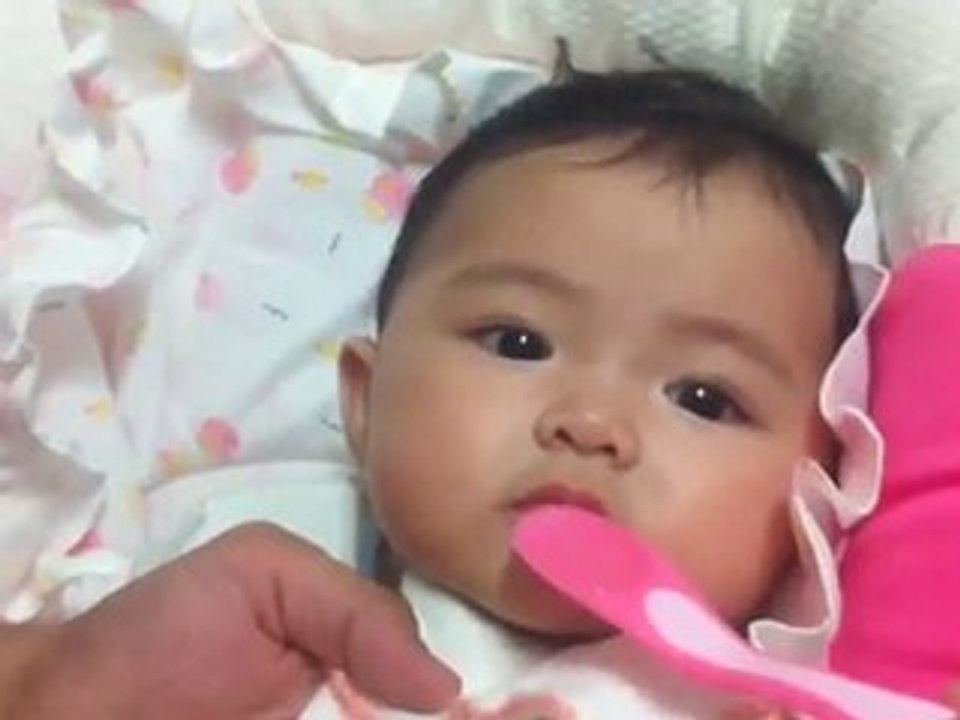 Sóc Tập Uống Nước