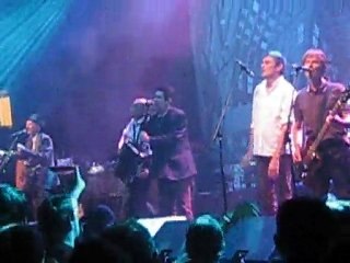 The Pogues - The broad majestic shannon (Lux 30-07-10)
