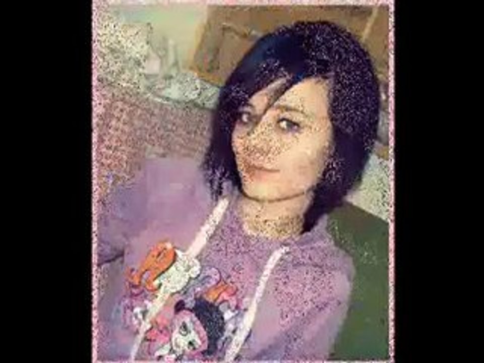 Her Gidişinde Bir Çift Göz Ağlar