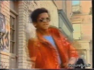 Michael Jackson danse pour Pepsi