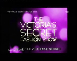 Karine Ferri - Défilé Victoria's Secret 2008 - W9