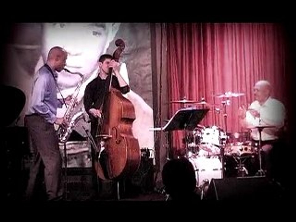 Chris Greene Quartet (video press kit/interview)