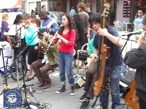 Vide-Grenier de la rue raymond losserand 2010