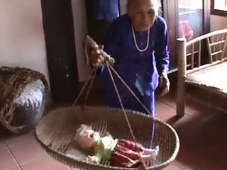 Vietnamese Grand Ma dancing Aqua song 'Baby girl' hilarous