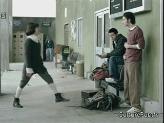 Starburst Fruits Rouges et Crème : La chanson !