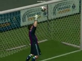 PES Hata :D Kalecinin Elinde Mıknatıs var