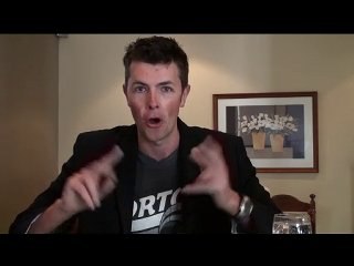 How To Attract Women and Pick Up Women At The Beach