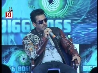 Salman Khan Claims Himself As The YOUNG BOY Of B - Town!