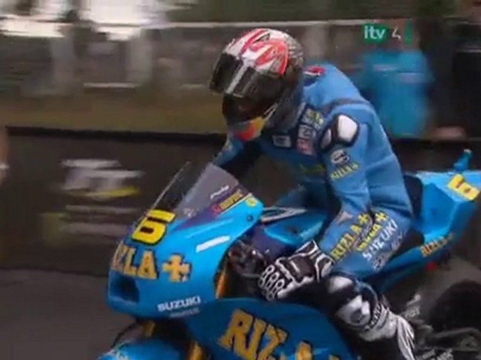 Isle of Man TT 2010 Suzuki Moto gp Cameron Donald