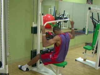 Avec Nicolas Batum en salle de musculation