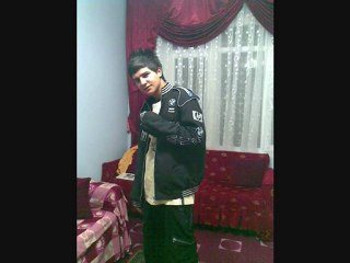 DeRBeDeR - HaSReT CeKMeKTiR AsK (2010)