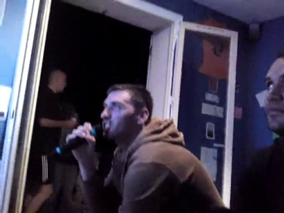 gun hollom.MP4