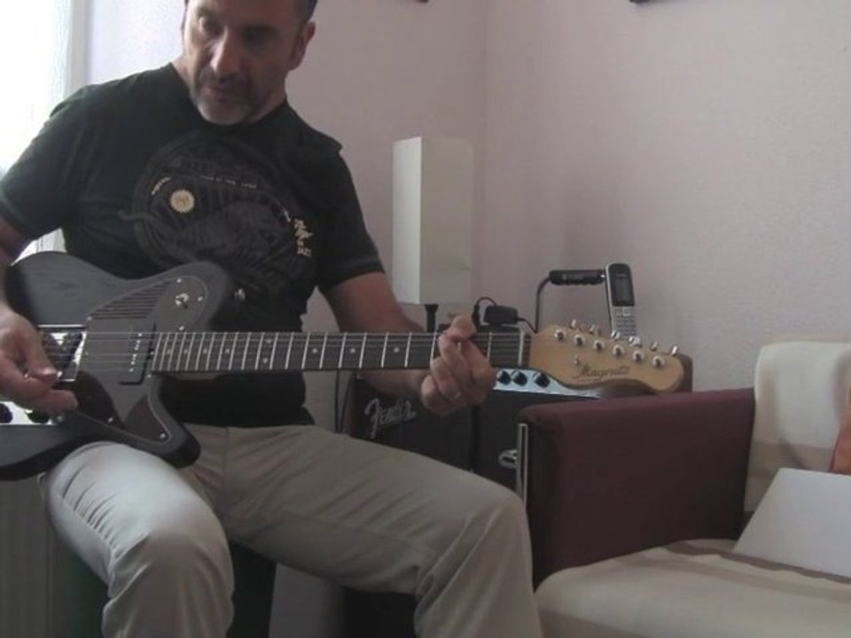 Présentation et essai de la T Wave Sen de Magneto Guitars