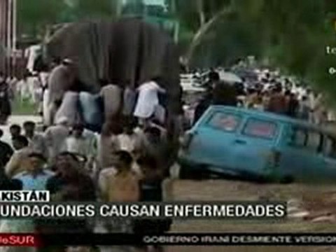 Brotes de cólera y enfermedades tras inundaciones en Pakist