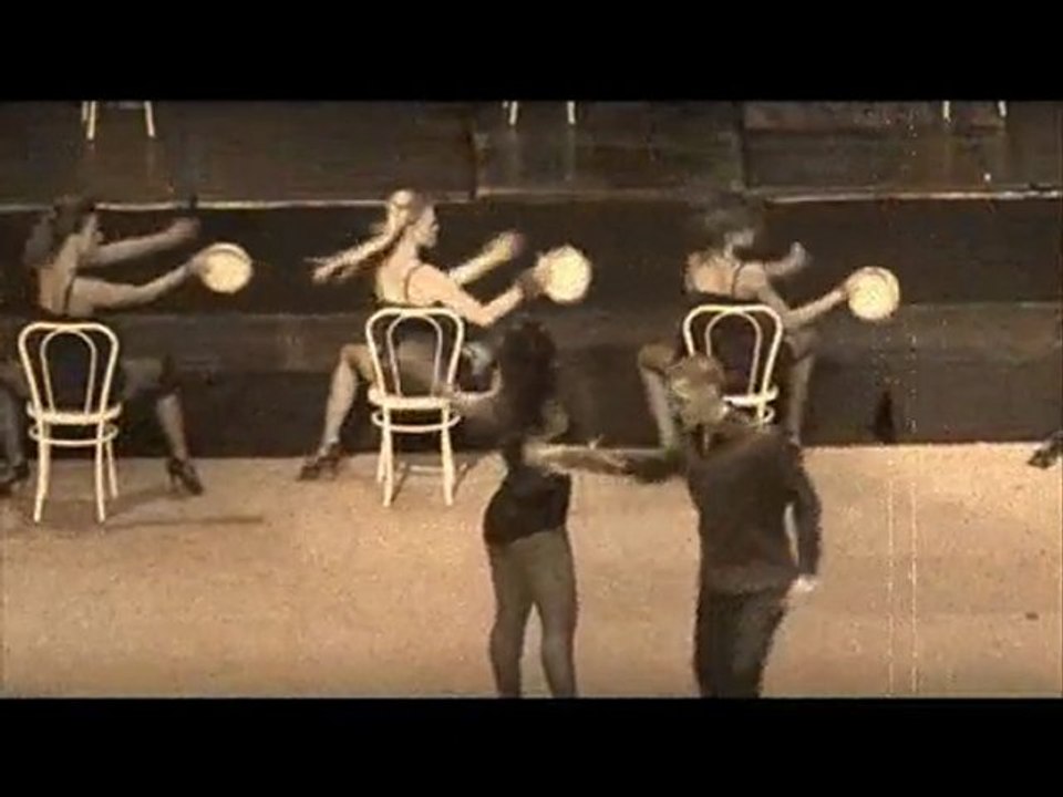 Compagnie ABONDANSE - Be Italian (Comedie Musicale "Nine")
