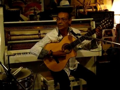 Canut Reyes ( chez bob)