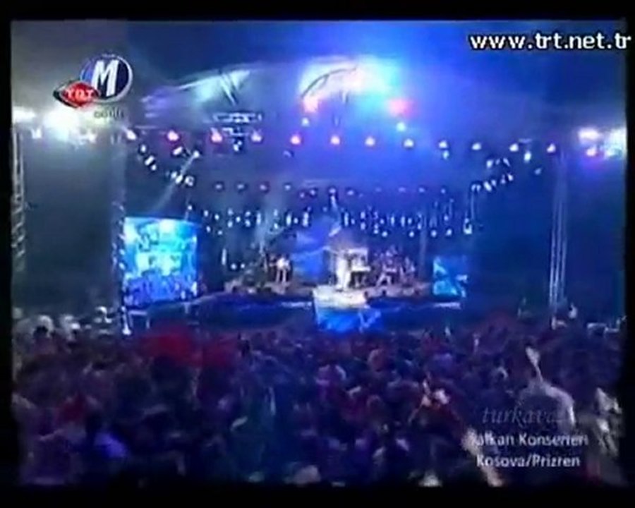 10 KIRAÇ concert Kosova  Prizren Balkan express TRT
