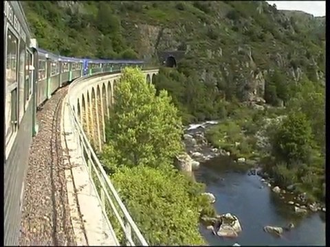Le train touristique des Gorges de l'Allier