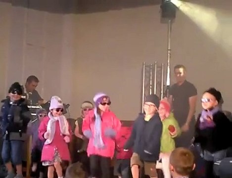 Saint-Vaast-en-Cambrési fête de fin de centre aéré 29/07/10