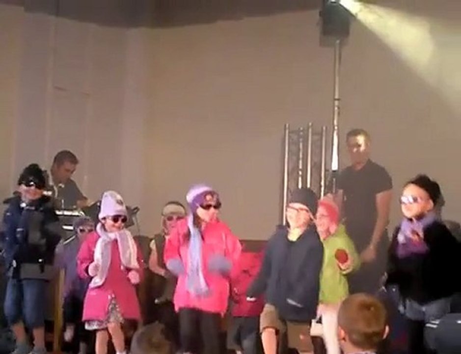 Saint-Vaast-en-Cambrési fête de fin de centre aéré 29/07/10