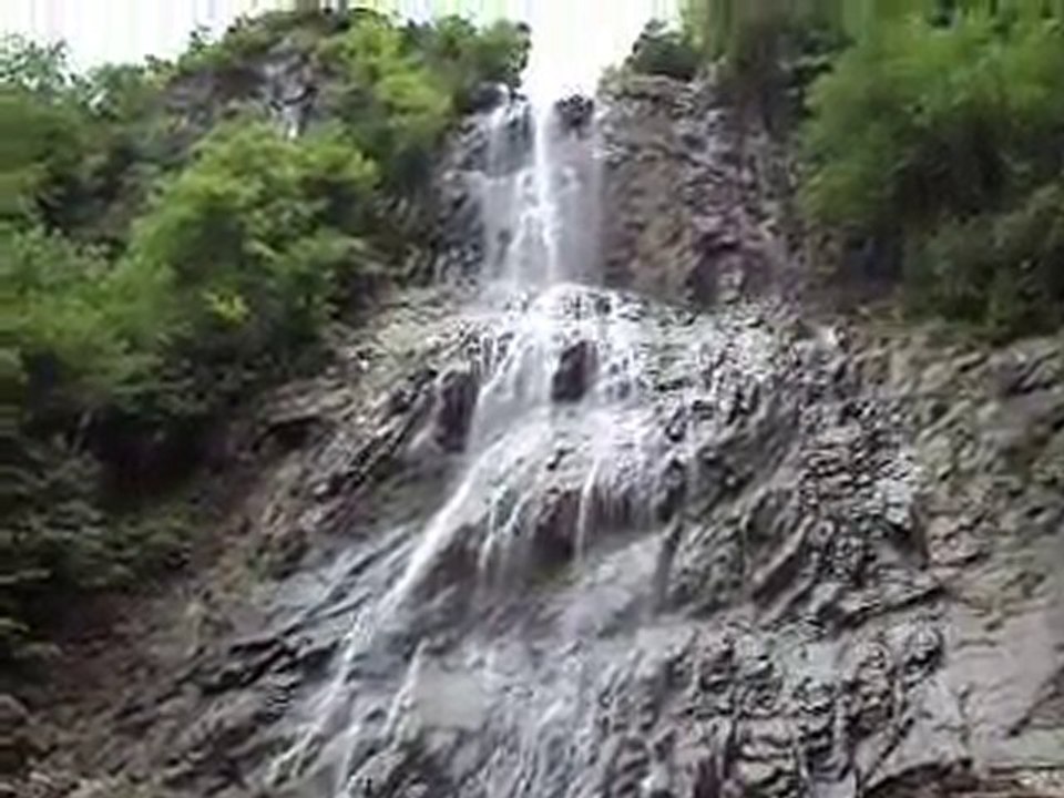 "Serhan ALTINOK "  .Doğu Karadeniz yayla gezisi. Mencuna şelalesi.