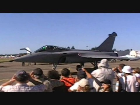 Meeting Aerien Euro Fly'In 2010 : Rafale Solo Display