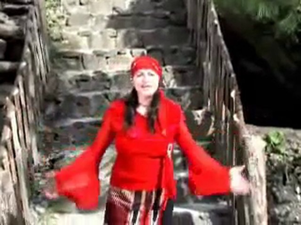 Gülseren Gül Gözler www.sosyetekaradeniz.com