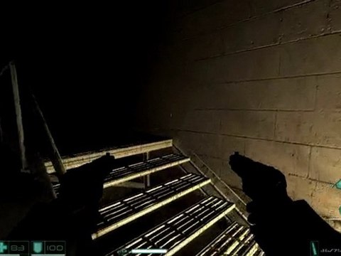 F.E.A.R. - 04 - Elle a peur de vous..