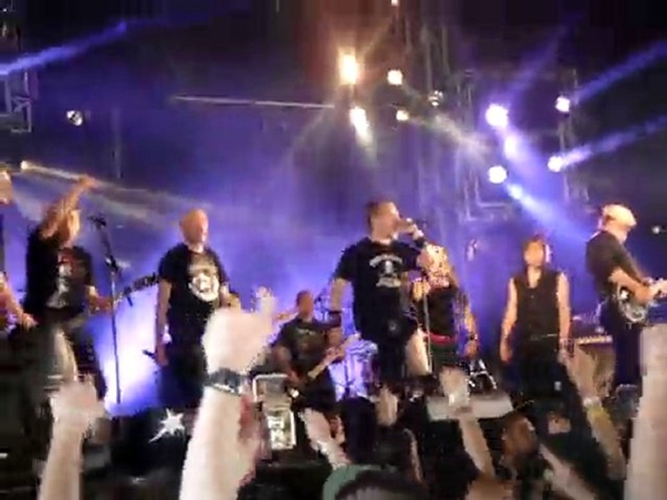 Le bal des enragés -  Festival Lez'arts sceniques 2010