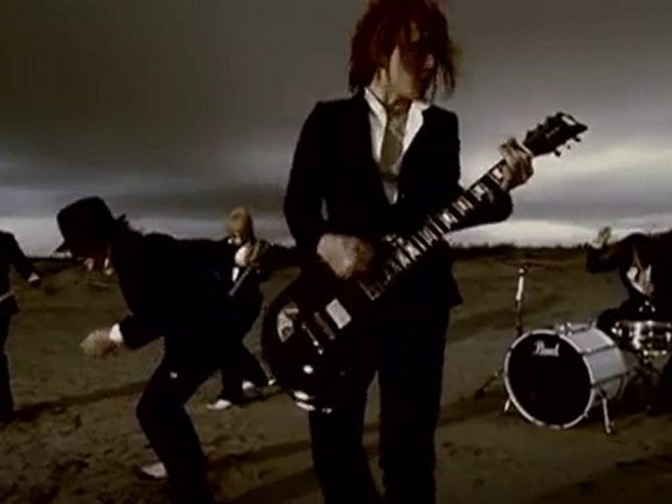 the GazettE - Chizuru [PV] Original Version