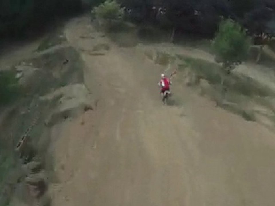 Dans la trace de Max MOTOCROSS